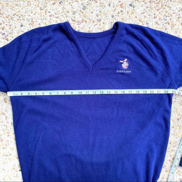 Like New Energizer Bunny Blue V-Neck Sweater S L - Picture 4 of 7